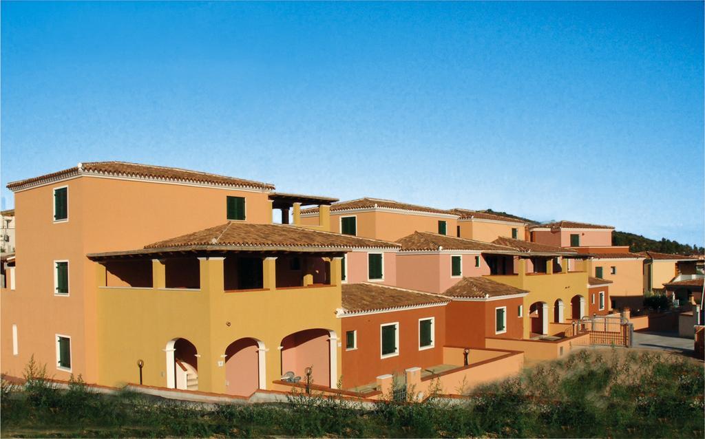 Appartamenti Le Ginestre E Gli Oleandri Cala Liberotto Ngoại thất bức ảnh
